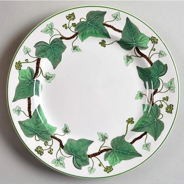 Napoleon Ivy Green Queen S Ware By Wedgwood Dinner Salad And Bread Plates Set For 8 40 Pieces Chairish