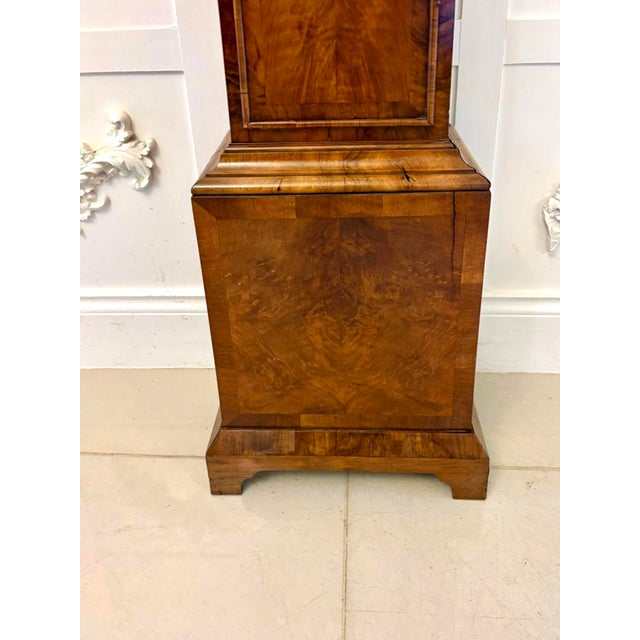 17th Century Antique English Burr Walnut Longcase Clock from Edin Burgis of London, 1680s For Sale - Image 5 of 16