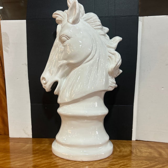 Beautiful, sleek, white porcelain horse bust, gorgeous decor, item for liberation, hall, entranceway, etc.