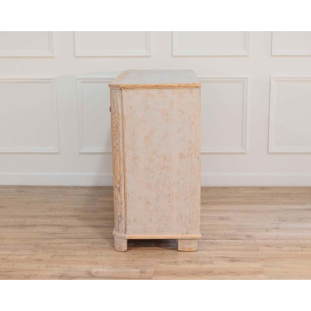 19th Century 19th Century A period 2 door Gustavian buffet For Sale - Image 5 of 8