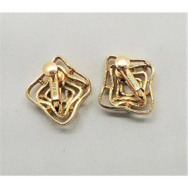 1970s 1973 Vintage Signed Napier "Maze" Clip Earrings- 2 Pieces For Sale - Image 5 of 10