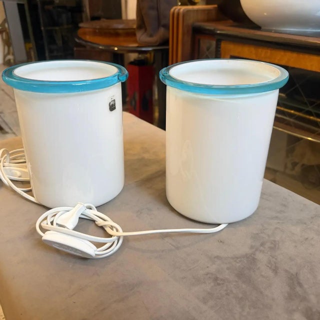Mid-Century Modern Two 1980s Mid-Century Modern White and Turquoise Murano Glass Bed Lamps by Itre For Sale - Image 3 of 17