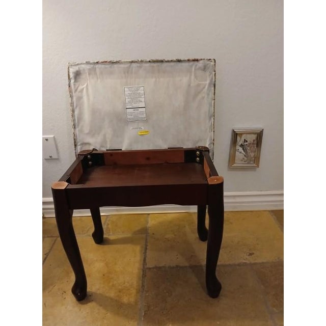 2008 Vintage Vanity Bench Mahogany Queen Ann Tapestry Dressing Bustle Foot Stool For Sale - Image 9 of 18