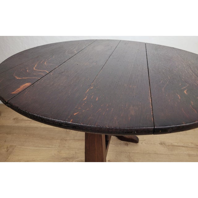 Brown Antique French Vigneron Wine Tasting Table in Oak, 1850 For Sale - Image 8 of 18