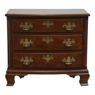 Henredon Furniture Salem Collection Solid Mahogany Traditional Style 28" Three Nightstand 5501-06 For Sale