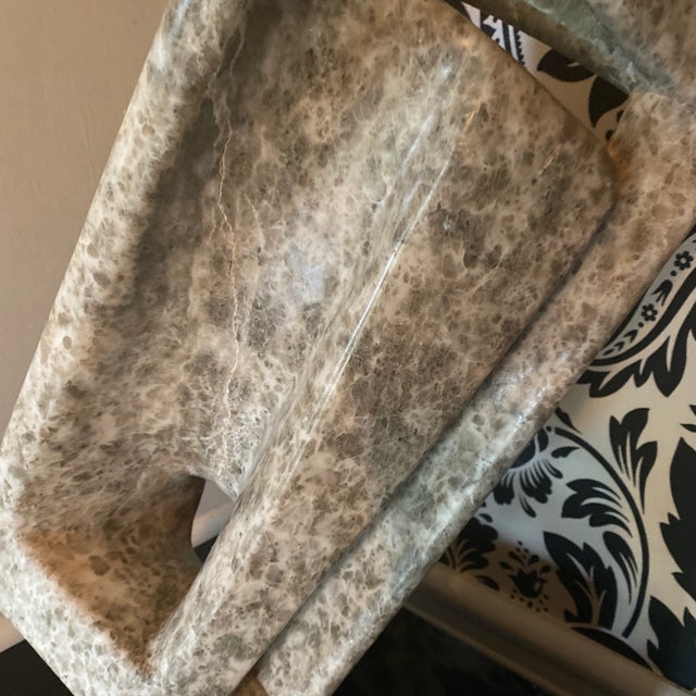 Contemporary 1990s Marble Sculpture With Minimalist Details on Base For Sale - Image 3 of 7