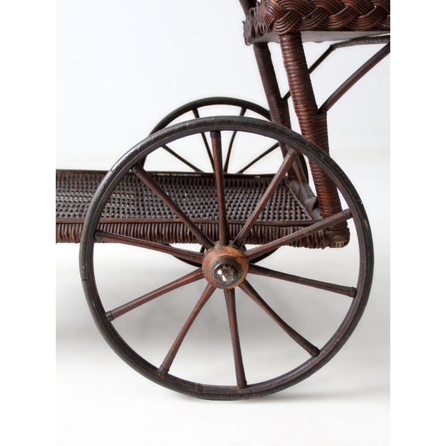 Early 1900s American Wicker Serving Cart For Sale - Image 9 of 18