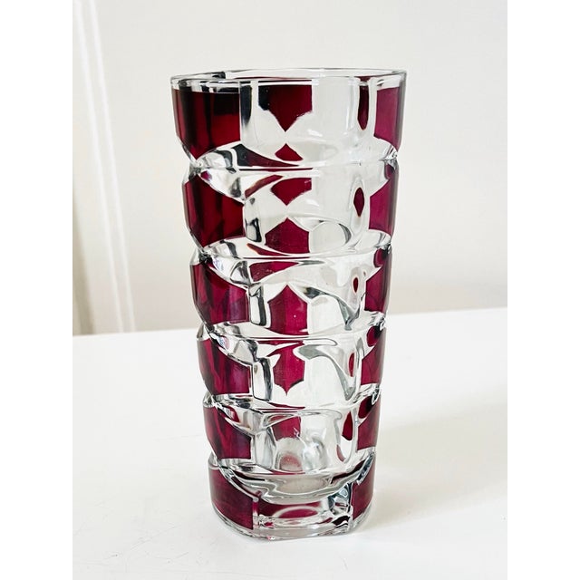 Late 20th Century Vintage Small French Triangle Red and Clear Contemporary Modern Glass Vase For Sale - Image 5 of 6