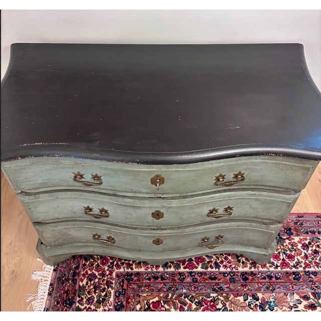 An exceptional 18th-century Swedish Gustavian chest of drawers, retaining what appears to be its wonderfully aged original...