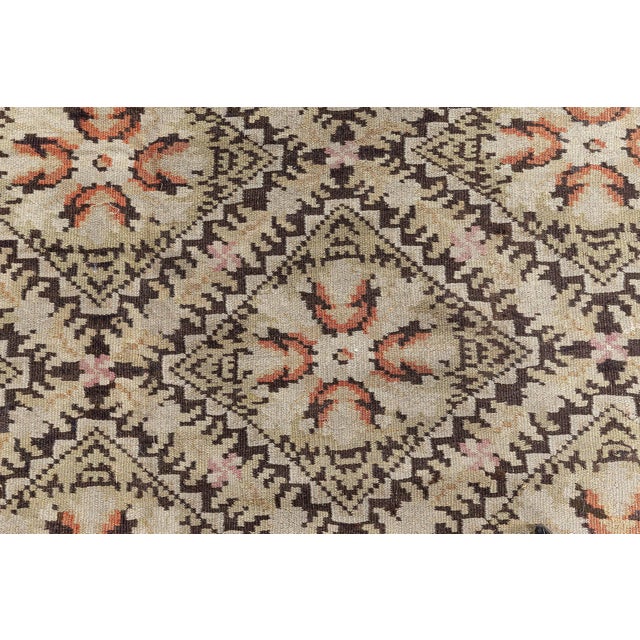Late 19th Century 1880s Antique Bessarabian Kilim Rug with Floral Motif and Graphic Charm For Sale - Image 5 of 7