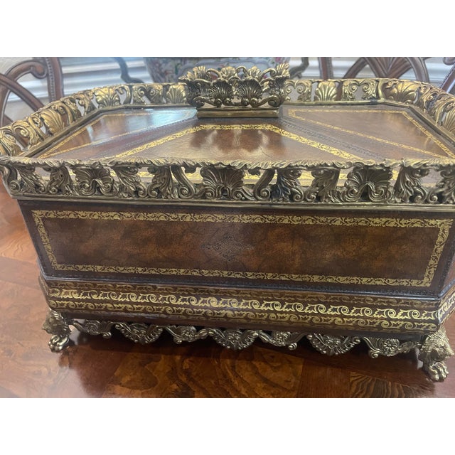 Maitland - Smith Mid 20th Century Maitland-Smith Leather Rectangle Box Sherwood Brass Mounts For Sale - Image 4 of 12