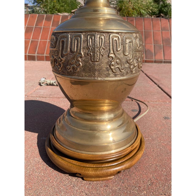 Mid 20th Century Majestic Marbro Japanese Brass Table Lamp in James Mont For Sale In Denver - Image 6 of 13