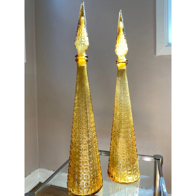 Pair of Empoli Genie Decanters in Amber Aztec Pattern For Sale - Image 12 of 14