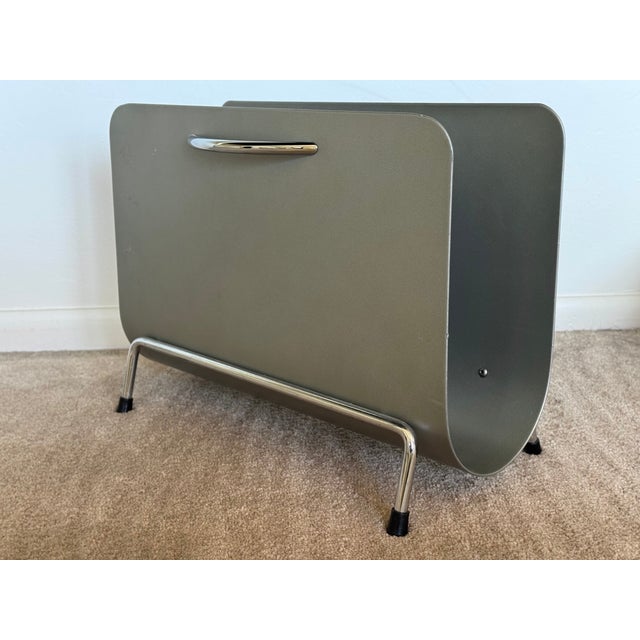 1960s Mid Century Bent Steel Magazine Rack For Sale - Image 5 of 12