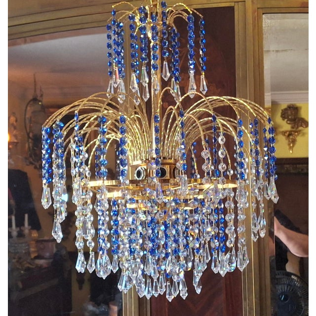 1960's Hollywood Regency Sapphire Blue & Clear Cut Austrian Crystal Gold Waterfall Tiered Chandelier Attrib. Palwa For Sale In Miami - Image 6 of 18