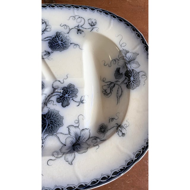 Ceramic Antique Staffordshire Aesthetic Period Flow Mulberry "Aliwal" Pattern Tree in the Well Meat Platter, Circa 1870 For Sale - Image 7 of 12