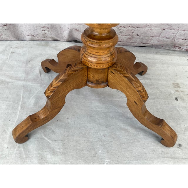 Mid 20th Century Italian Sorrento Inlaid Side Table For Sale - Image 5 of 11