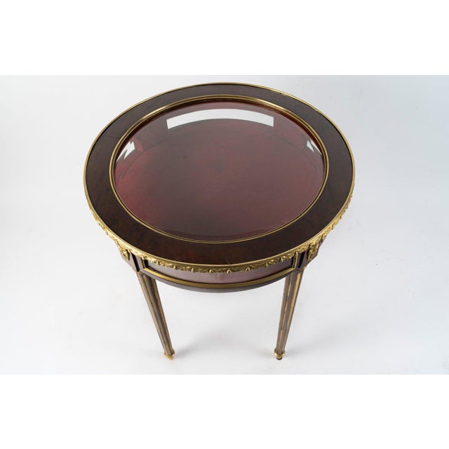 Early 20th Century Louis XVI Display Table For Sale - Image 3 of 9