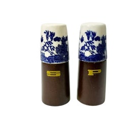 Example of Salt and Pepper Shakers