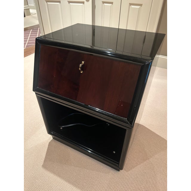 1980s Henredon Scene Three Nightstands (Pair) For Sale - Image 6 of 11