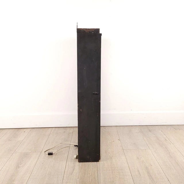 Vintage Eye Testing Chart, Circa 1950 Back Lit. For Sale - Image 9 of 9