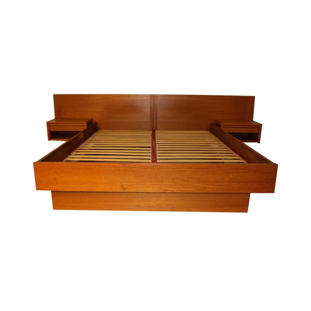 Jesper Danish Modern Teak Queen Platform Bed With Floating Nightstands Chairish