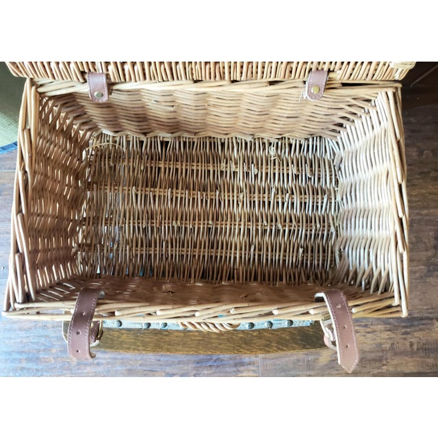 Fortnum & Mason 20" British Wicker Picnic Hamper Basket For Sale - Image 15 of 18