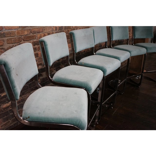 Mid-Century Modern 1980s Set of 6 Mid-Century Bar Stools With Aqua Mohair Upholstery and Chrome Bases For Sale - Image 3 of 14
