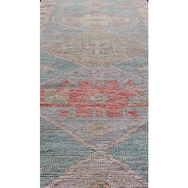 Modern Small Oushak Runner With Teal-Blue Background and Medallion Motif For Sale - Image 4 of 11