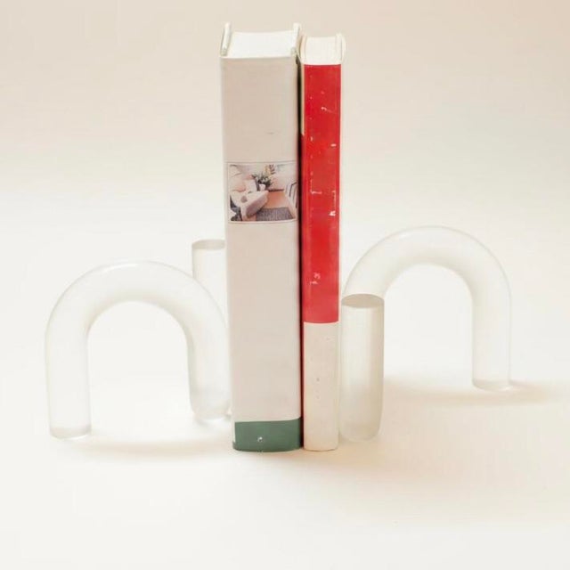 Pair Solid Lucite Mid Century Loop Bookends For Sale - Image 4 of 4