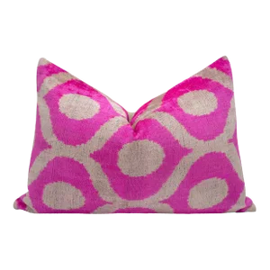 Canvello Vibrant Fuchsia and White Geometric Trellis Throw Pillow