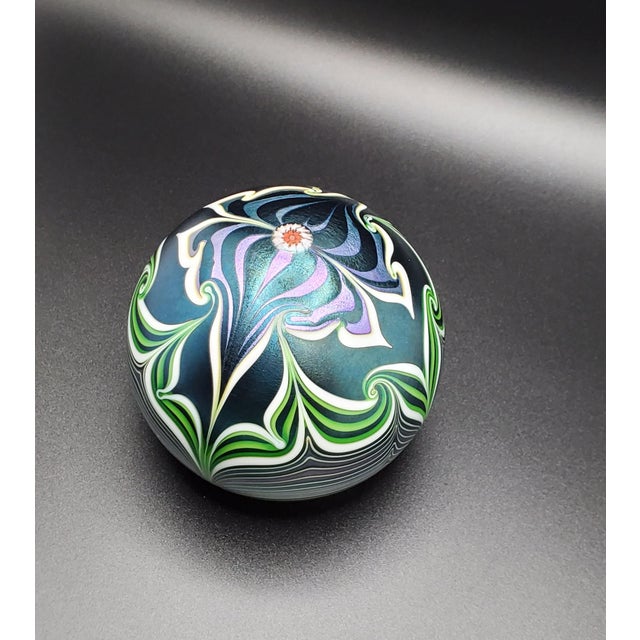Modern Orient & Flume Signed Flower Shield Art Glass Paperweight 1979 Iridescent Blue For Sale - Image 3 of 18