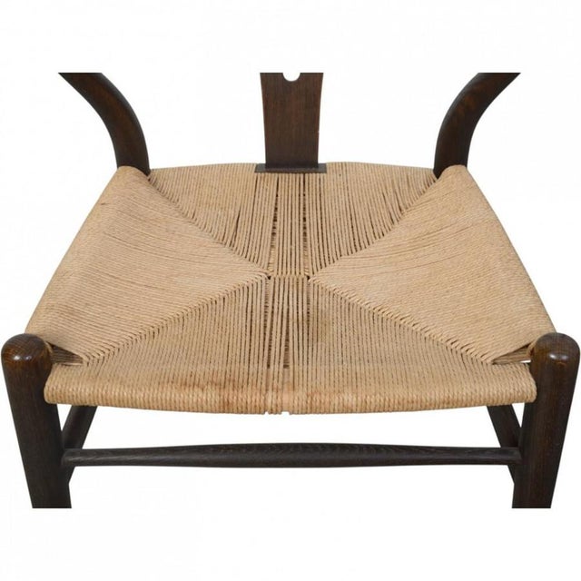 ChH4 Wishbone Chairs in Stained Oak by by Hans J. Wegner, 1990s, Set of 2 For Sale - Image 3 of 18