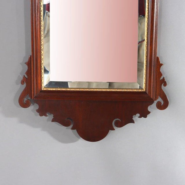 Kittinger School Federal Style Parcel Gilt Mahogany Wall Mirror 20thC For Sale - Image 4 of 10