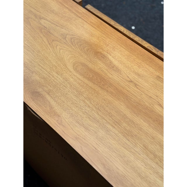 1970s Mid Century Modern Burl Wood Dresser by Lane For Sale In Philadelphia - Image 6 of 12