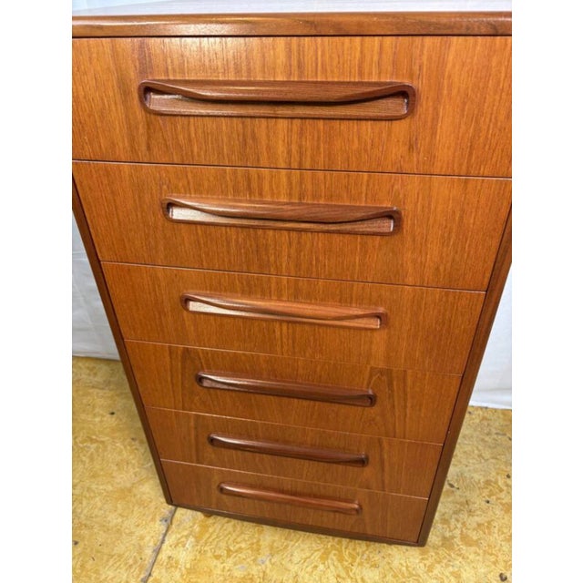 Vintage Teak Chest of Drawers by Victor Wilkins for G-Plan, 1960 For Sale - Image 4 of 11