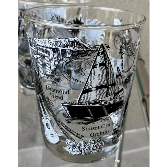 Circa 1980 “Aloha Hawaii”-Themed Lowball Glasses Attributed to Federal Glass – Set of 4 For Sale - Image 16 of 18