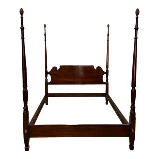 Vintage Statton Oldtowne Cherry Chippendale Style Solid Cherry Queen Size Four Poster Bed For Sale