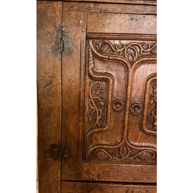 Wood 15th Century Gothic 4-Door Cupboard or Wardrobe in Oak For Sale - Image 7 of 18