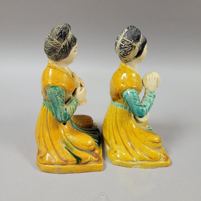 Vintage Chinese Glazed Pottery Seated Female Musicians Figurines Statues For Sale In Raleigh - Image 6 of 8