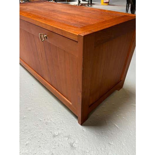 Brown Mid 20th Century Scandinavian Modern Teak Locking Box by O. Schjøll & B.K. Handest For Sale - Image 8 of 14