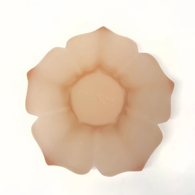 Glass 1980s Oversized Frosted Glass Lotus Bowl by Viking Glass For Sale - Image 7 of 7