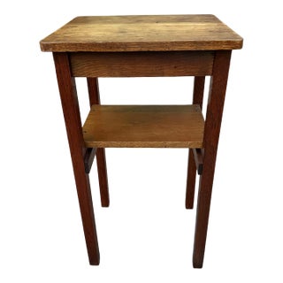 Vintage Oak Plant Stand or Side Table With Lower Shelf – Arts & Crafts Style For Sale