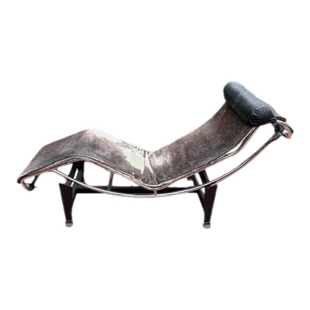 Vintage Modernist Chrome Chaise Lounge Attributed to Le Corbusier Lc4 With Cowhide Upholstery For Sale