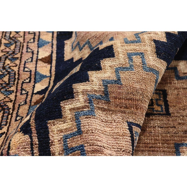 Antique Persian Shiraz Rug, 04'03 X 09'02 For Sale In Dallas - Image 6 of 10