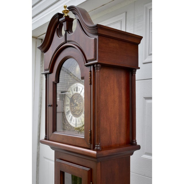1980s Traditional Mahogany Grandmother Clock Vintage Mechanical Embossed Dial For Sale - Image 5 of 18