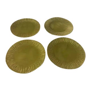 Vintage Chartreuse Italian Hand-Painted Dining Plates- Set of 4 For Sale