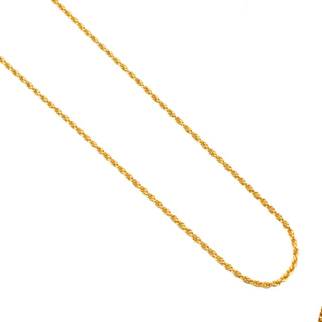 Modern Unisex 14k Yellow Gold 2mm 24” Classic Twisted Spiral Rope Chain Necklace For Sale - Image 3 of 8