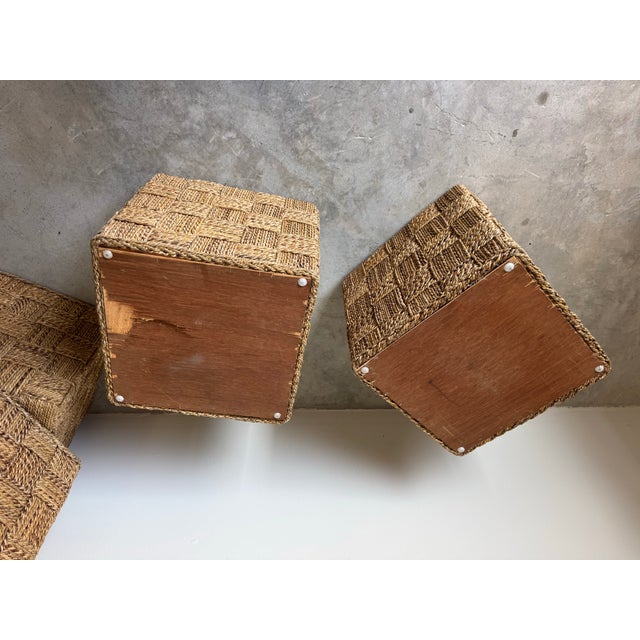 Vintage Coastal Organic Boho Chic Handwoven Seagrass Dining Table With 4 Stools – Set of 5 For Sale - Image 12 of 12