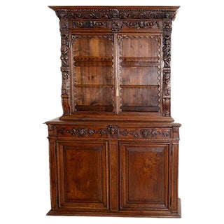 16th-Century Ligurian Carved Oak & Chestnut Credenza For Sale
